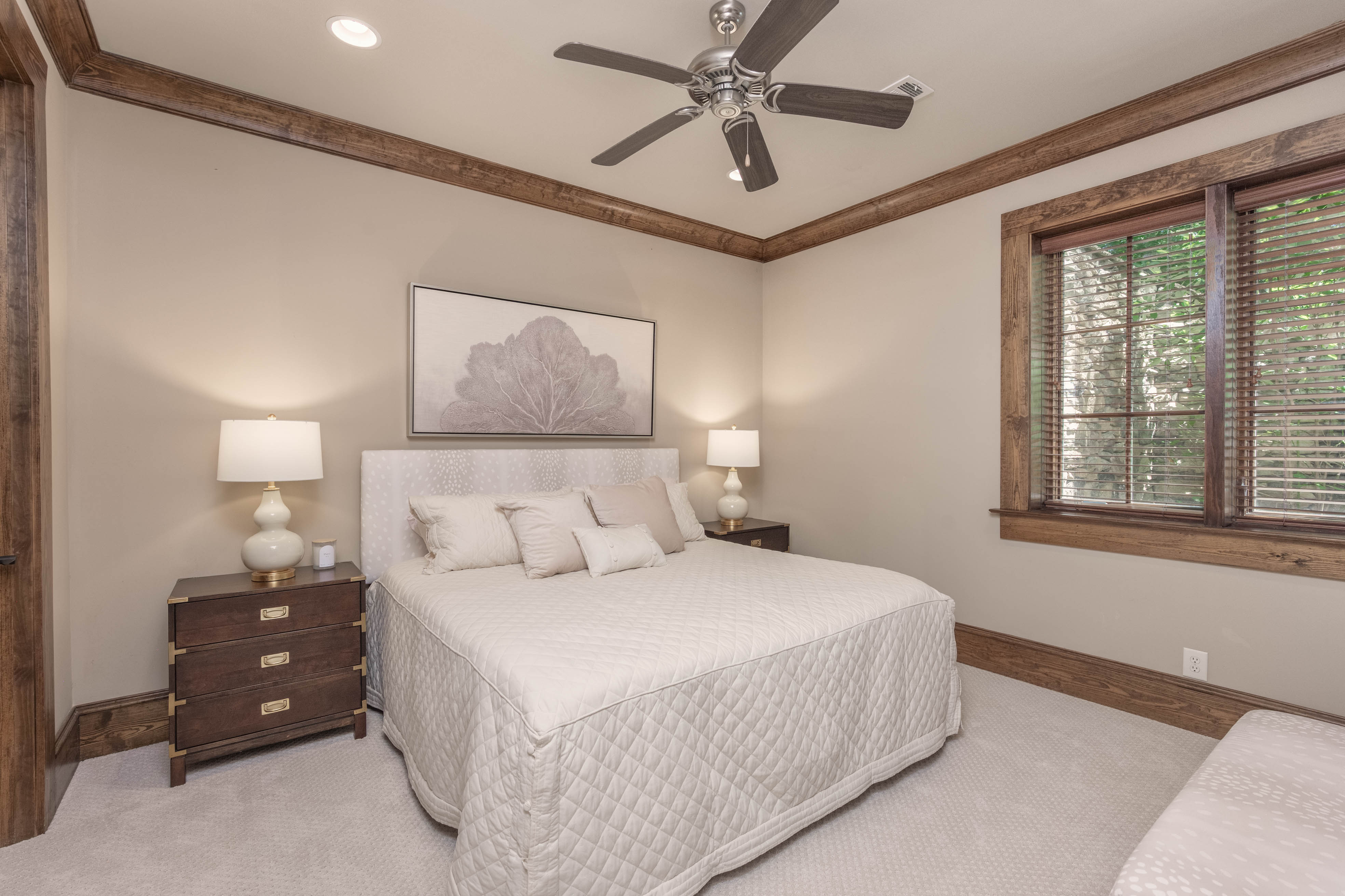 1040 Woodmont Ct. image 35